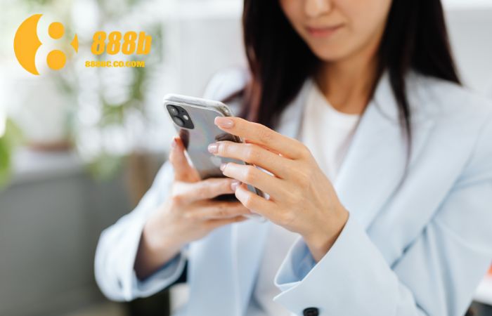 Liên hệ 2 Người chơi liên hệ 888B khi không đăng nhập được tài khoản